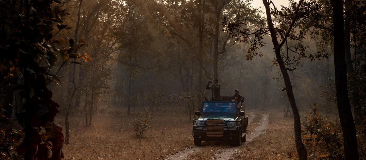 Banjaar Tola Kanha National Park - A Taj Safari Lodge Buitenkant foto